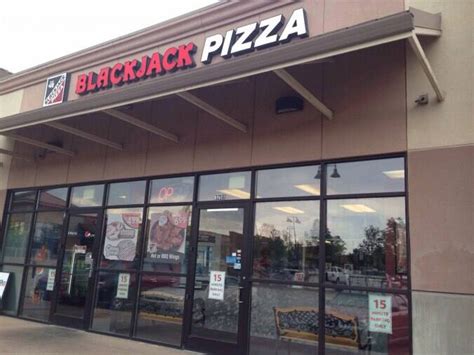 Blackjack Pizza East 104 Avenida Thornton Co