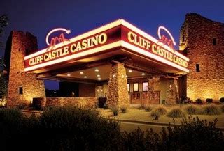 Cliff Castelo Casino Poker