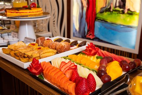 Deerfoot Inn And Casino Buffet De Pequeno Almoco