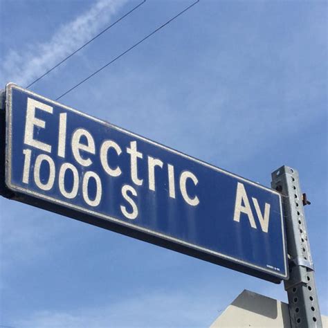Electric Avenue Bwin