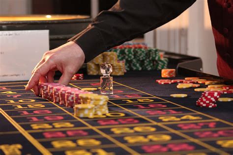 Jogar Dealers Club Roulette Com Dinheiro Real