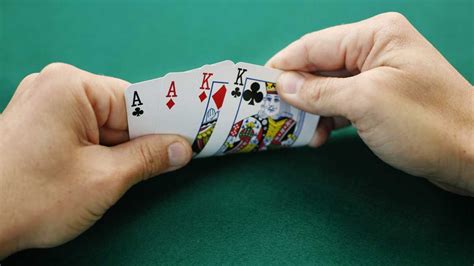 Maini Poker Omaha