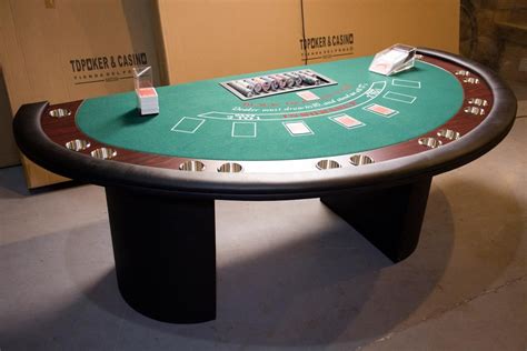 Mesa De Poker De Casino Bordeus