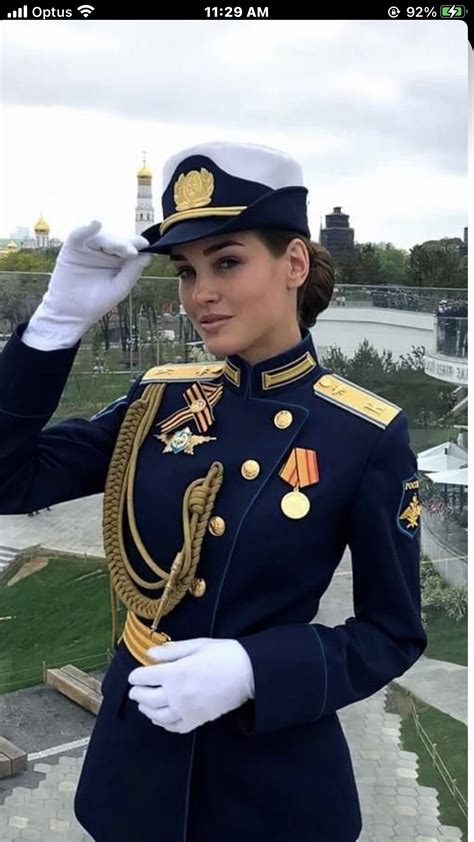 Navy Girl Leovegas