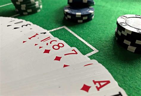 No Top Do Reino Unido Poker Assalariados