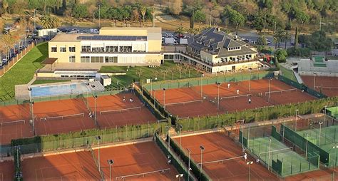 O Cassino De Clube De Tenis De Basileia