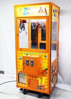 Play Doll Crane Slot