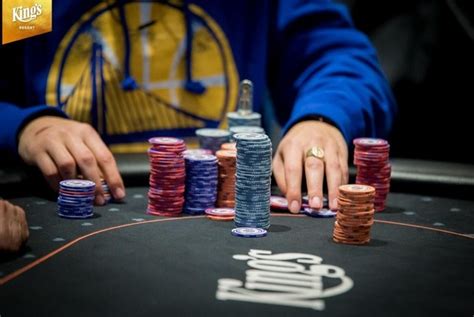 Poker Jak Hrat Velke Turnaje