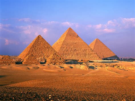 Pyramids Of Giza Bodog