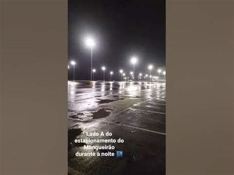 Rios De Cassino Estacionamento Durante A Noite