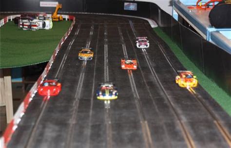 Slot Racing 83