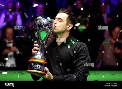 Sporting Legends Ronnie O Sullivan Betway