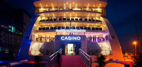 Tampa De Casino Barco