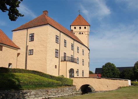 Ystad Slott